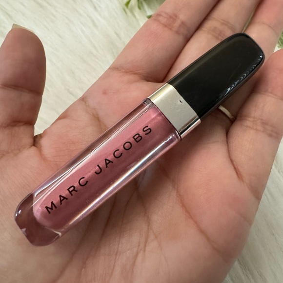 Marc Jacobs Cosmetics Bundle Sugar High Lip Gloss & 2 Crayon Mini Pencils - Picture 5 of 12